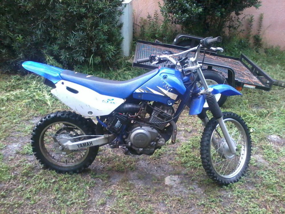 2005 Yamaha 125 Dirt Bike 
