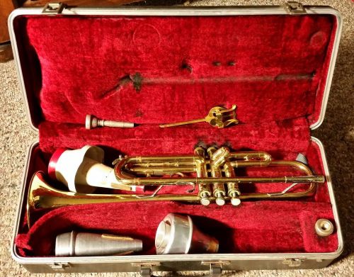 H&amp;A Selmer Bundy Trumpet designed by Vincent Bach #91582 + case and accessories