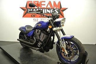 2010 VICTORY HAMMER S *SUPER CLEAN* BOOK VALUE $12,475* HAMMERS