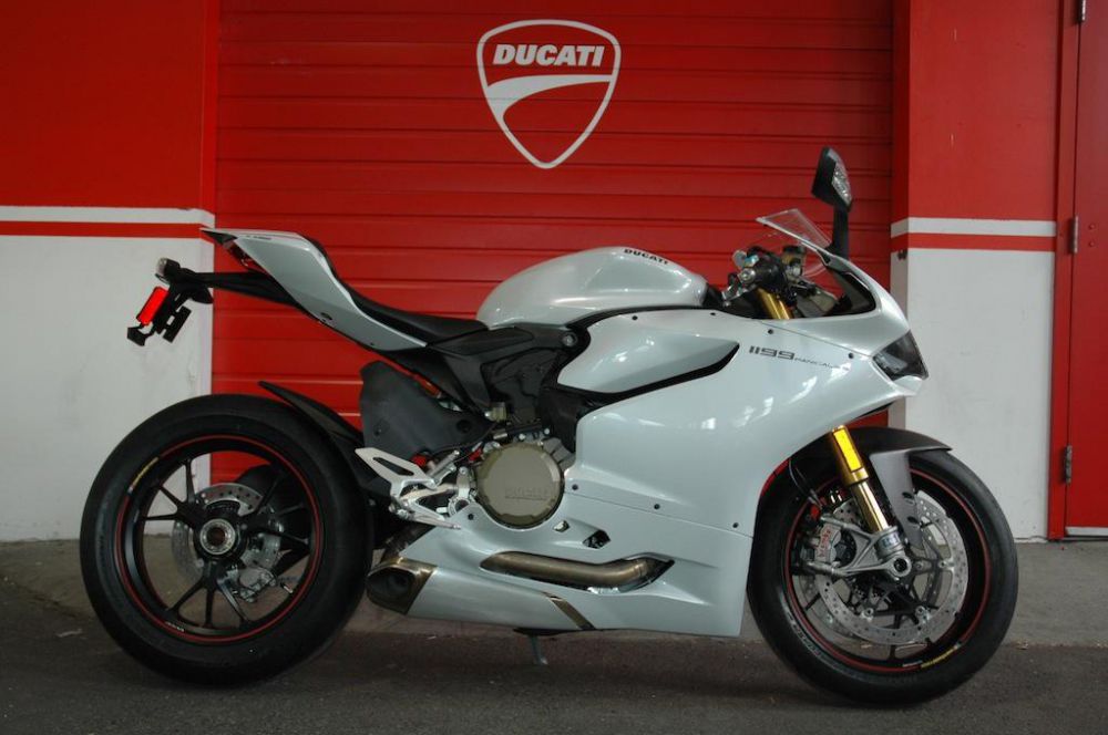 2013 Ducati 1199S ABS Panigale Sportbike 