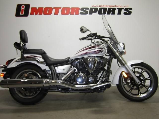 2010 YAMAHA V-STAR 950 *LESS THAN 3K MILES! FREE SHIPPING WITH BUY IT NOW!*