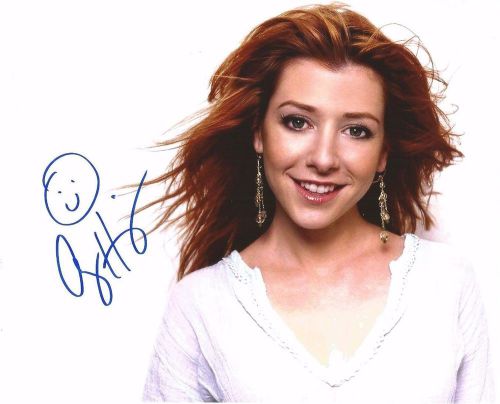 Signed Alyson Hannigan 8 x 10 Glossy Photo HOW I MET YOUR MOTHER Cute