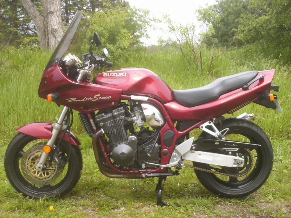 2000 Suzuki Bandit 1200 Sportbike 