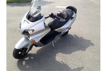 2005 Honda NSS 250S Scooter Moped 