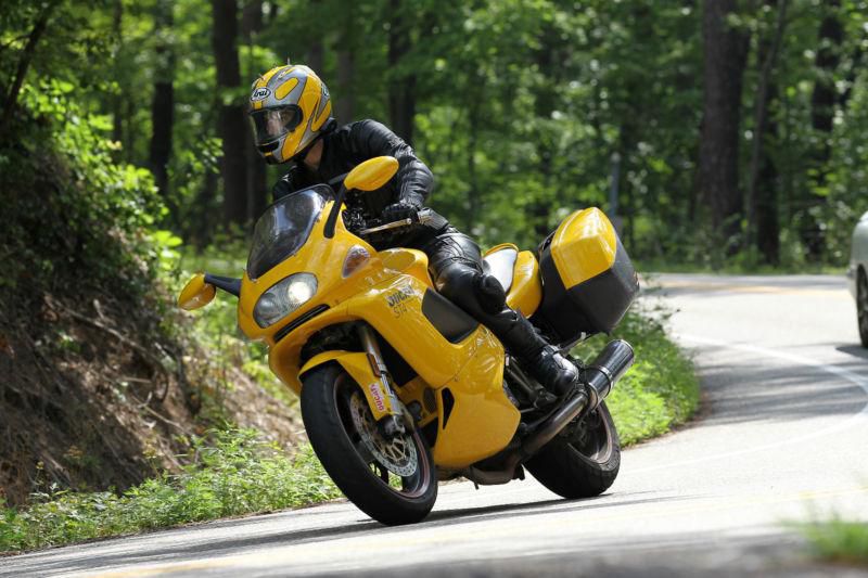 2001 Ducati ST4 ( sport touring quad cam ) Motorcycle