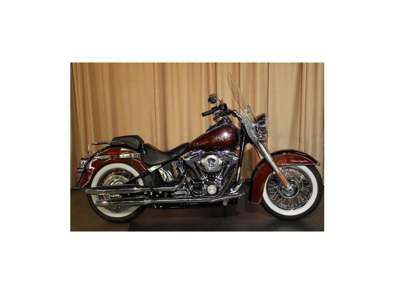 2011 Harley-Davidson Softail FLSTN - Softail Deluxe 