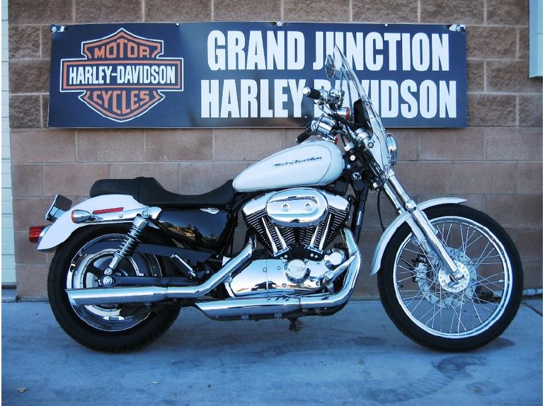2005 Harley-Davidson XL1200C - Sportster 1200 Custom 