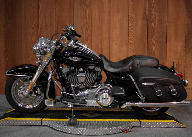 2011 harley-davidson road king classic for sale only 34780 miles