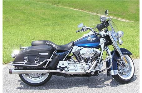 2004 Harley-Davidson FLHRCI Road King Classic Touring 