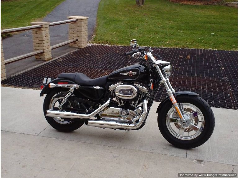 2013 Harley-Davidson XL1200C Sportster Custom CUSTOM 