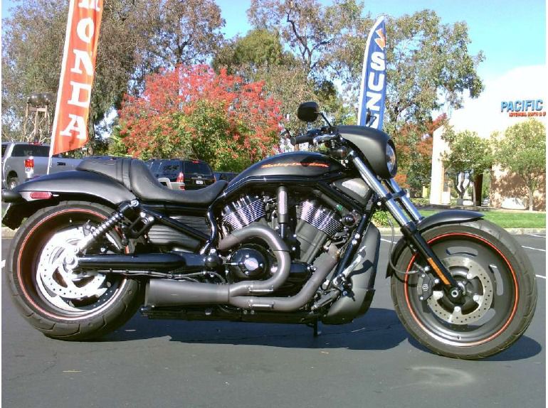 2011 Harley-Davidson VRSCDX Night Rod Special 