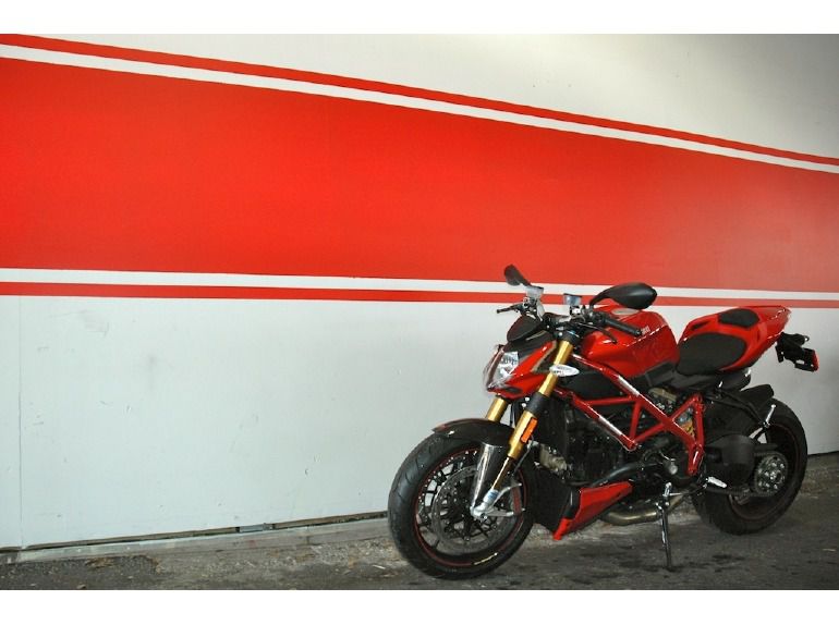 2011 Ducati Streetfighter S S 