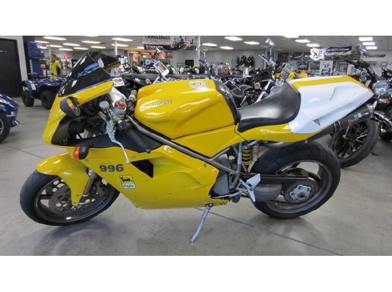 2000 Ducati 996 Sportbike 
