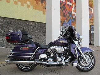 2008 Harley Davidson Ultra Classic Electra Glide lots of Chrome! Electric purple