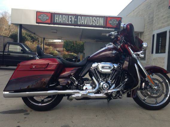 This is a rare find! 2012 used harley-davidson street glide cvo model