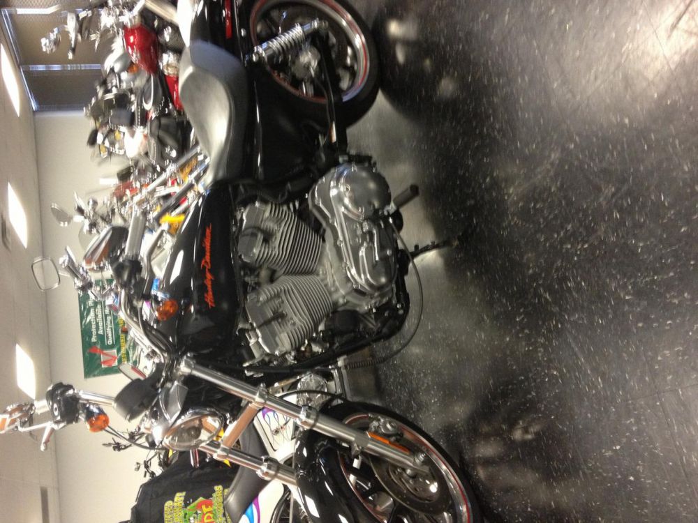 2012 Harley-Davidson Sportster 883 SUPERLOW Cruiser 