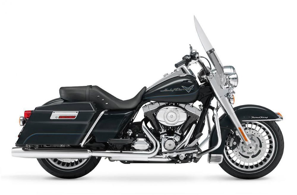 2013 Harley-Davidson FLHR Road King® - Color Option Cruiser 
