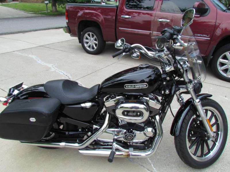 Harley davidson sporster low 1200 like new low mileage 2008 black/chrome