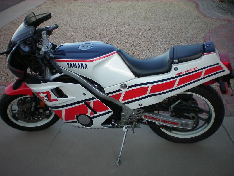 1986 YAMAHA FZ 600