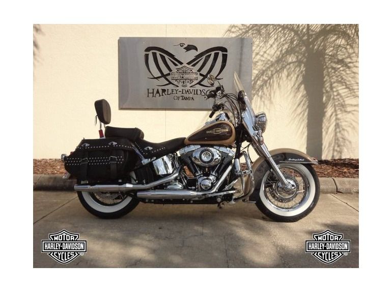 2014 Harley-Davidson FLSTC HERITAGE SOFTAIL CLASSIC 