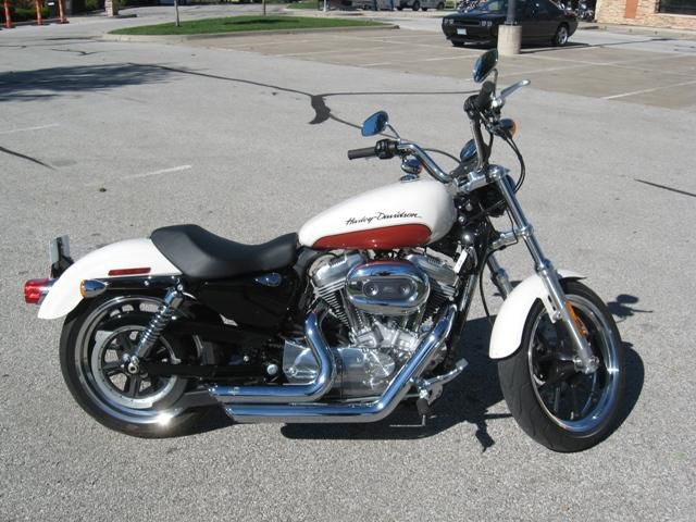 2011 Harley-Davidson XL883L - Sportster 883 SuperLow Standard 