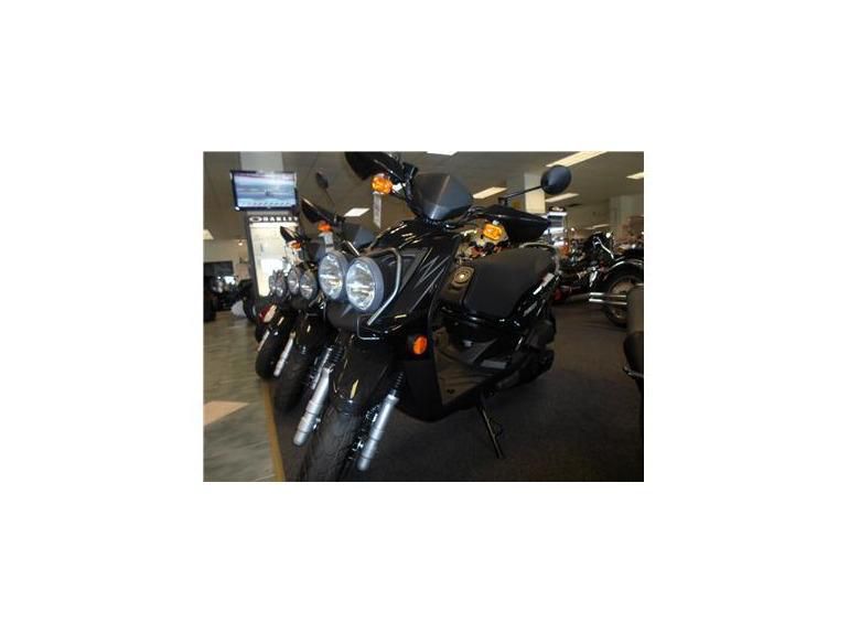 2011 yamaha zuma 125  moped 