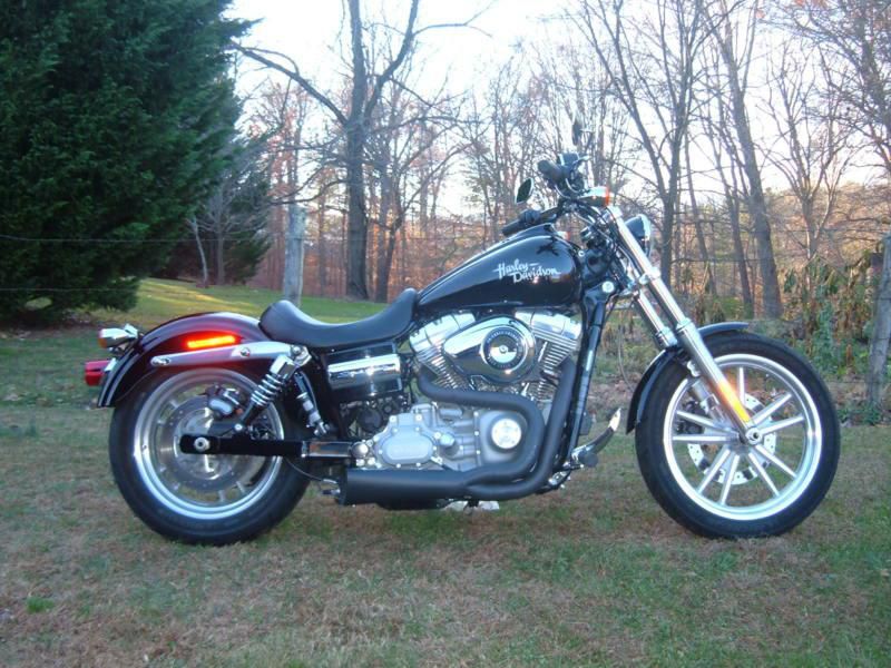 2010 Harley Davidson Super Glide Custom