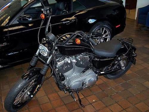 2009 Harley-Davidson - Features: