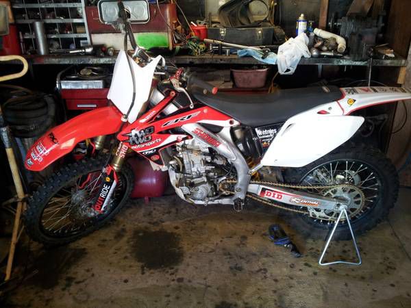 2005 honda 450r $1500 today only