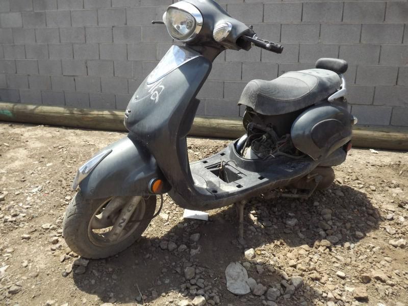 2005 Twist scooter