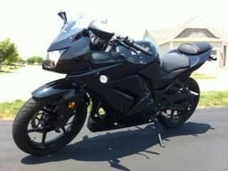 2012 kawasaki ninja 250 r black under 600 miles 1 owner