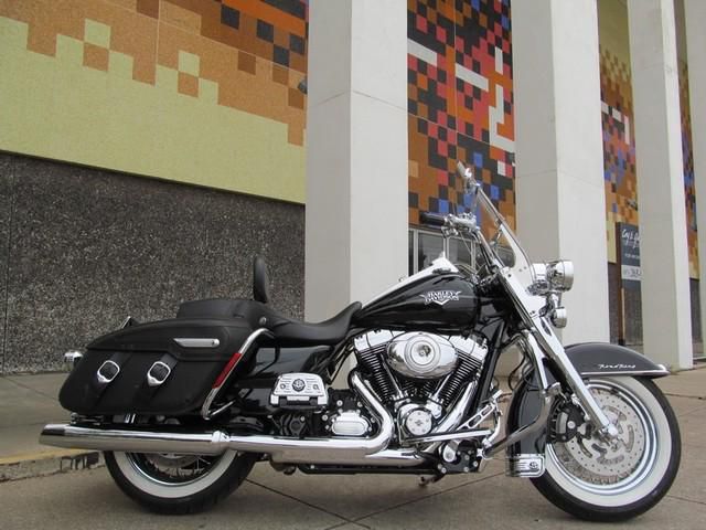 2013 Harley-Davidson Road King Classic Touring 