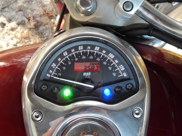 2006 Honda VTX1300R! 3583 Miles! Perfect Condition