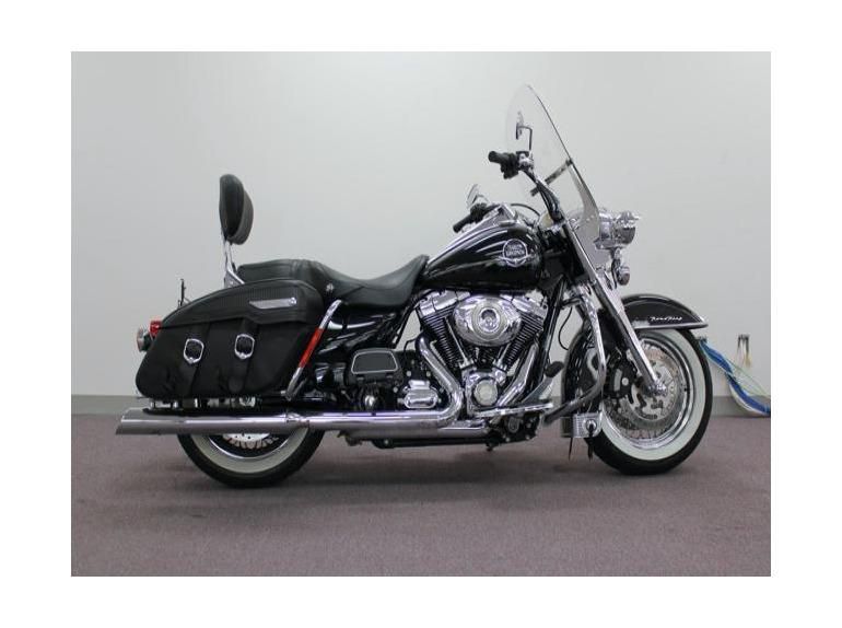 2009 harley-davidson road king classic flhrc  touring 