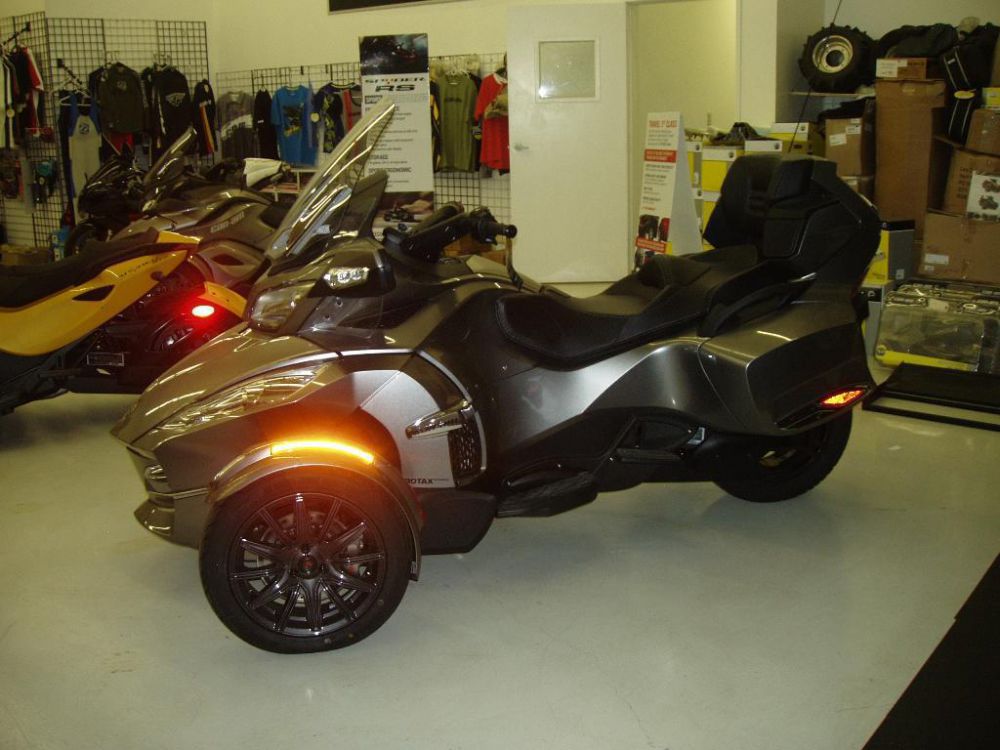 2013 can-am spyder rt-s se5  touring 