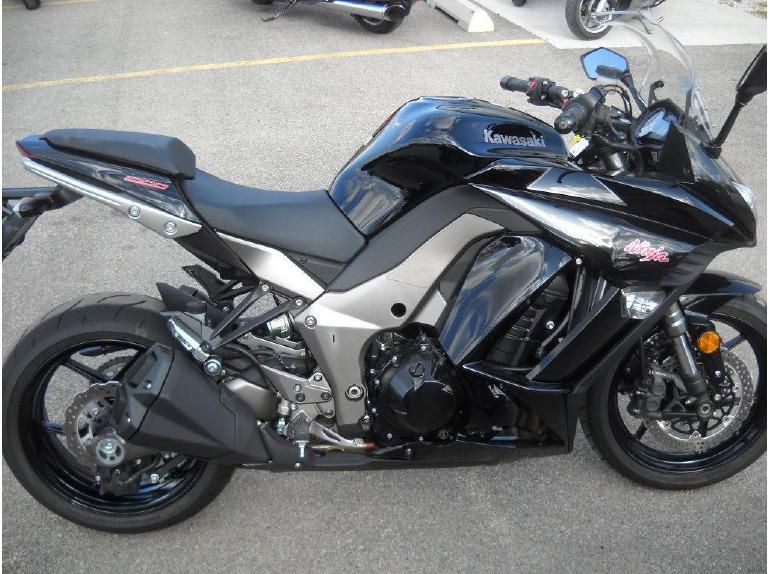 2011 Kawasaki Ninja 1000 Sportbike 