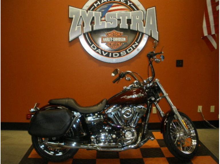 2011 Harley-Davidson FXDC DYNA SUPER GLIDE CUSTOM 