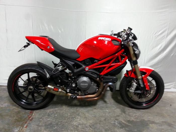 2012 ducati m1100 monster $395 flat rate shipping
