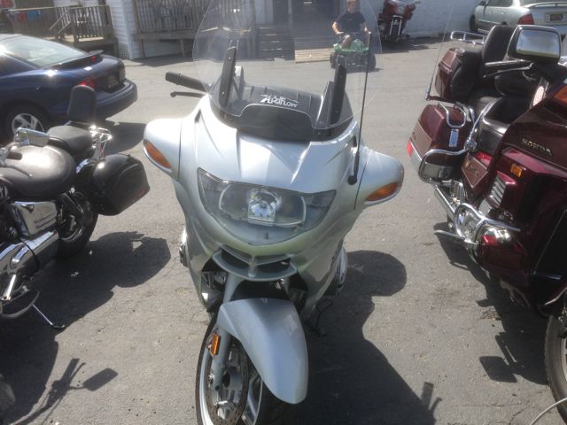 Used 2002 BMW R1150RT for sale.