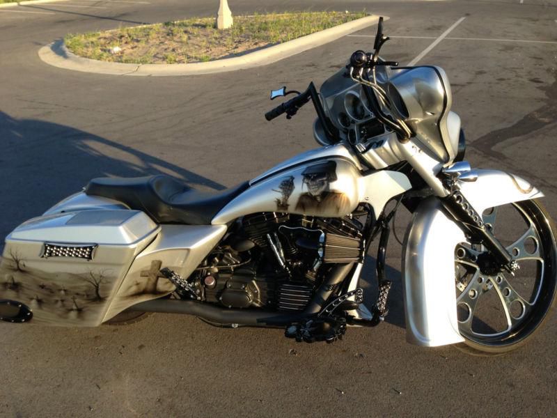 Harley custom electra bagger,26"wheel,stretched,air-ride,road iron mag bike