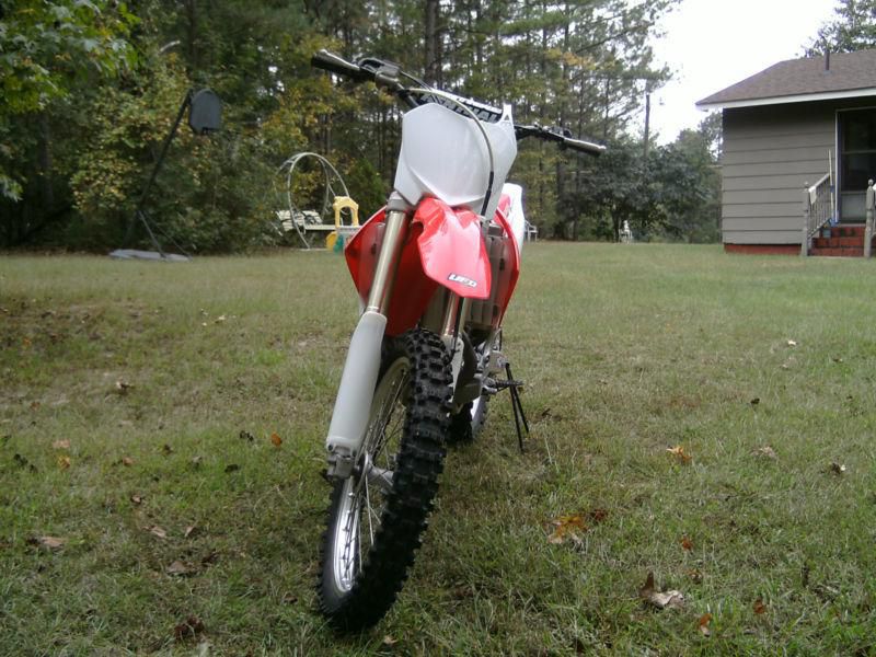 2011 Honda CFR 450R Dirt Bike