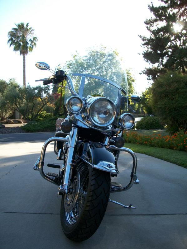 2000 Harley Road King Classic / 1 owner / Immaculate with upgrades 41k