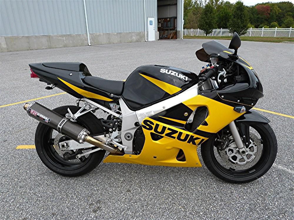 2002 Suzuki GSX-R600 Sportbike 