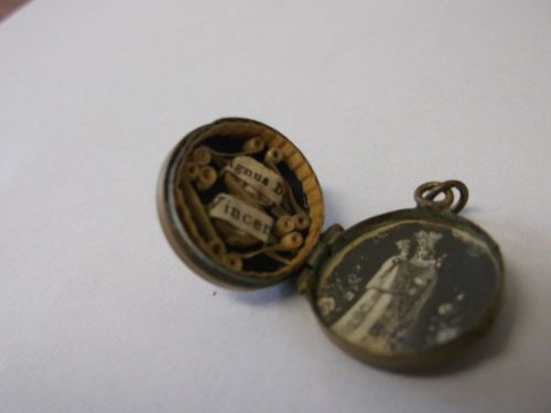 Antique relic-medal of st.vincent