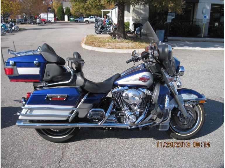 2006 Harley-Davidson FLHTCU 