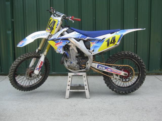 2009 HONDA CRF 450R MINT WITH EXTRAS $4,200, WHITE, Adult Owned, Always Garaged