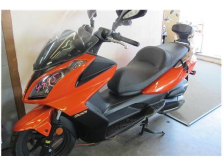 2011 Kymco DOWNTOWN 300 Moped 