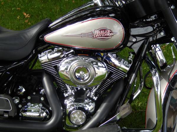 2009 Harley Davidson ======Trade===============One Owner ,,,,