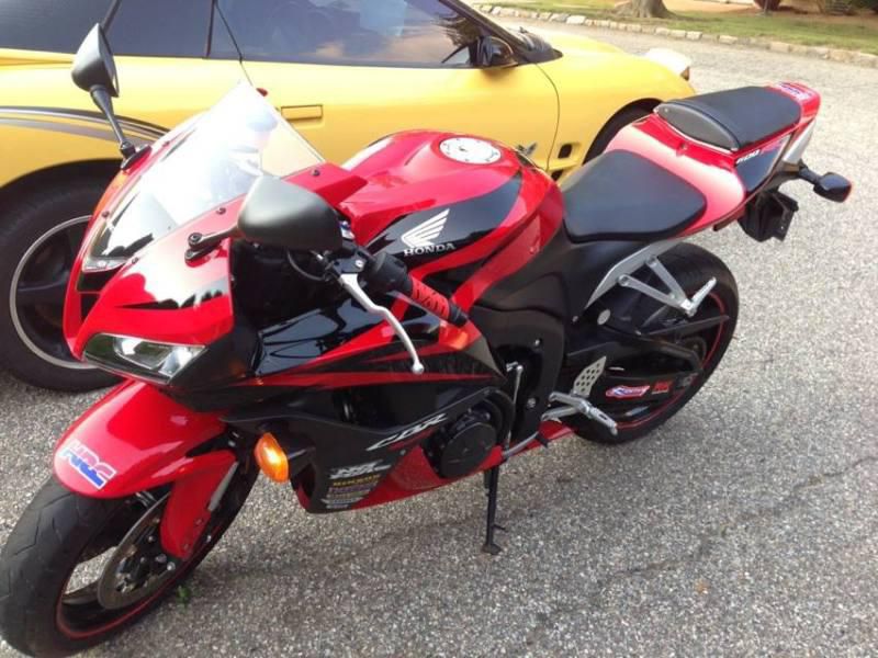 2008 honda cbr 600rr streetbike for sale, mint condition!!!! $5,800.00
