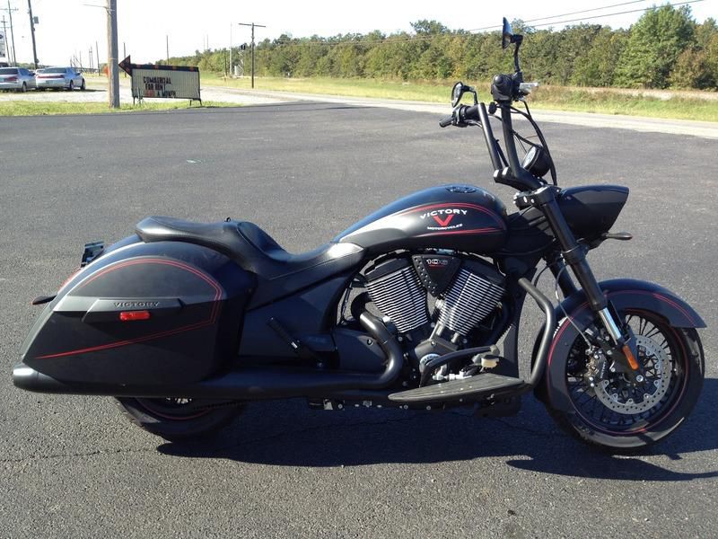 2012 Victory Hard-Ball Sport Touring 